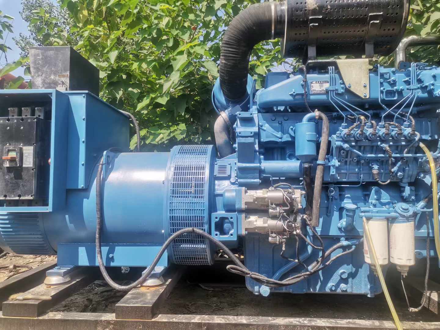 南雄详细说明降低 800kW 柴油发电机输出电流波动的方法